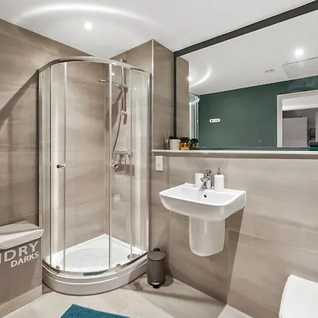 Beautiful Boutique Gem In Leeds - Sleeps 2 *