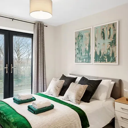 Beautiful Boutique Gem In Leeds - Sleeps 2 Apartment