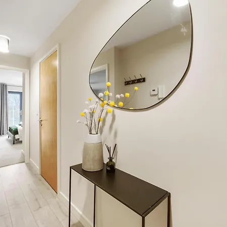 Beautiful Boutique Gem In Leeds - Sleeps 2 Apartment